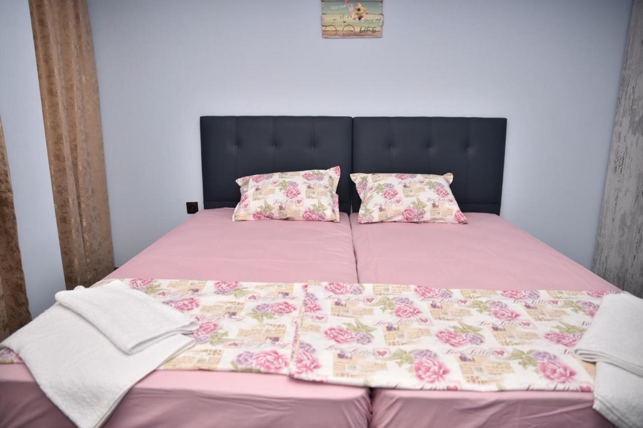 Studios Amigo Veliko Tarnovo Kültér fotó