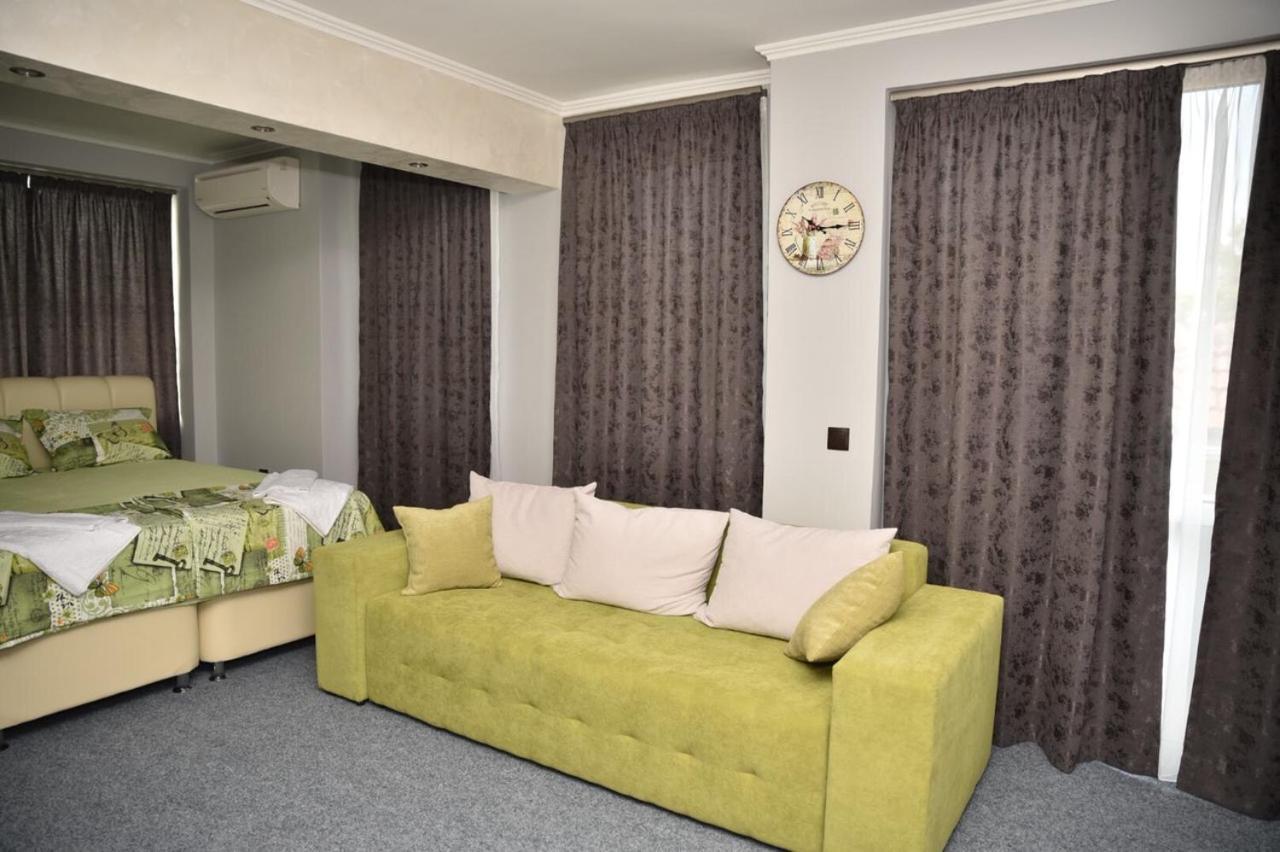 Studios Amigo Veliko Tarnovo Kültér fotó